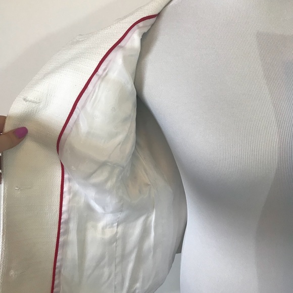 BANANA REPUBLIC WHITE BLAZER, SIZE 6 - Picture 4 of 8